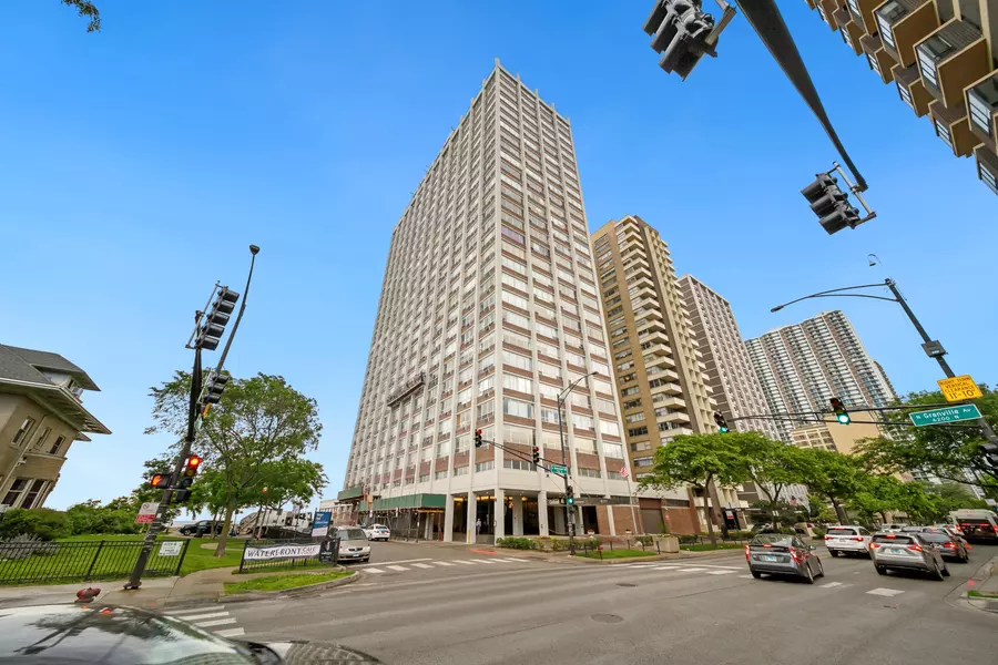 6171 N SHERIDAN Road #1106, Chicago, IL 60660