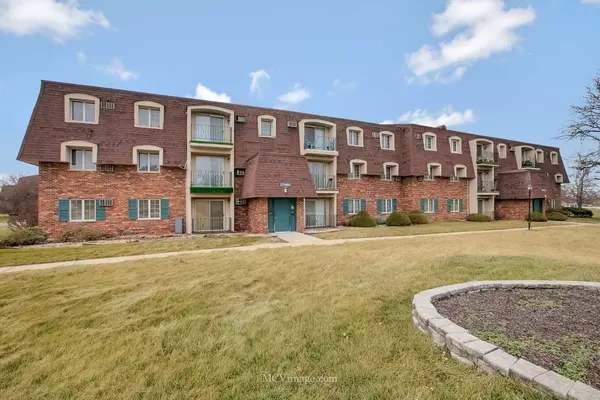 Country Club Hills, IL 60478,17985 Amherst Court #203