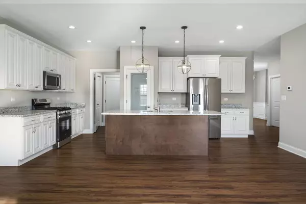 Channahon, IL 60410,26611 W Stephanie Drive