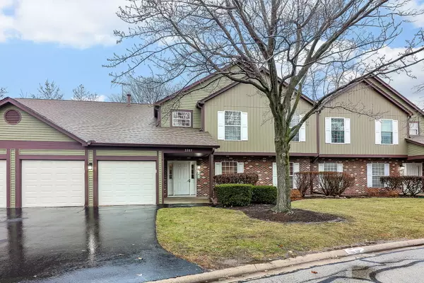 2203 Worthing Drive #101A, Naperville, IL 60565