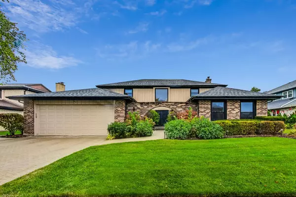 4168 Terri Lyn Lane, Northbrook, IL 60062