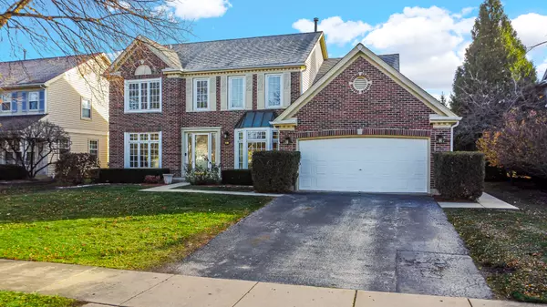 440 Mayfair Lane, Buffalo Grove, IL 60089