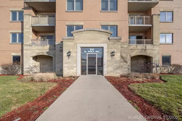 77 N Wolf Road #601, Northlake, IL 60164