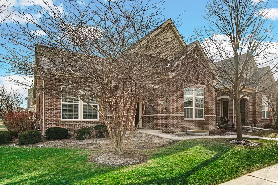 2656 Camberley Circle, Naperville, IL 60564