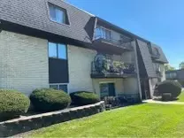 11133 S 84th Avenue #3A, Palos Hills, IL 60465