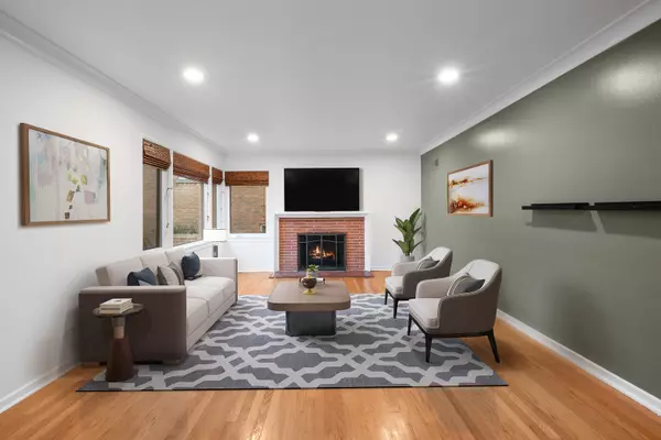 River Forest, IL 60305,1522 Clinton Place