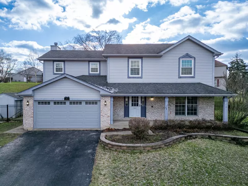 6 Sutcliff Court, Algonquin, IL 60102