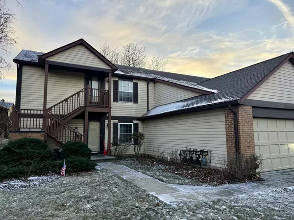 363 Sandhurst Circle #3, Glen Ellyn, IL 60137