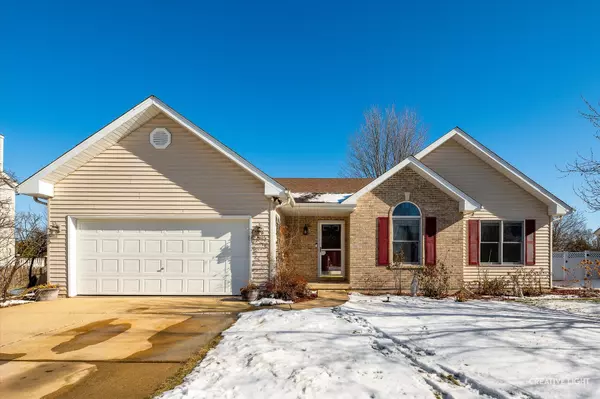 574 W Barberry Circle, Yorkville, IL 60560