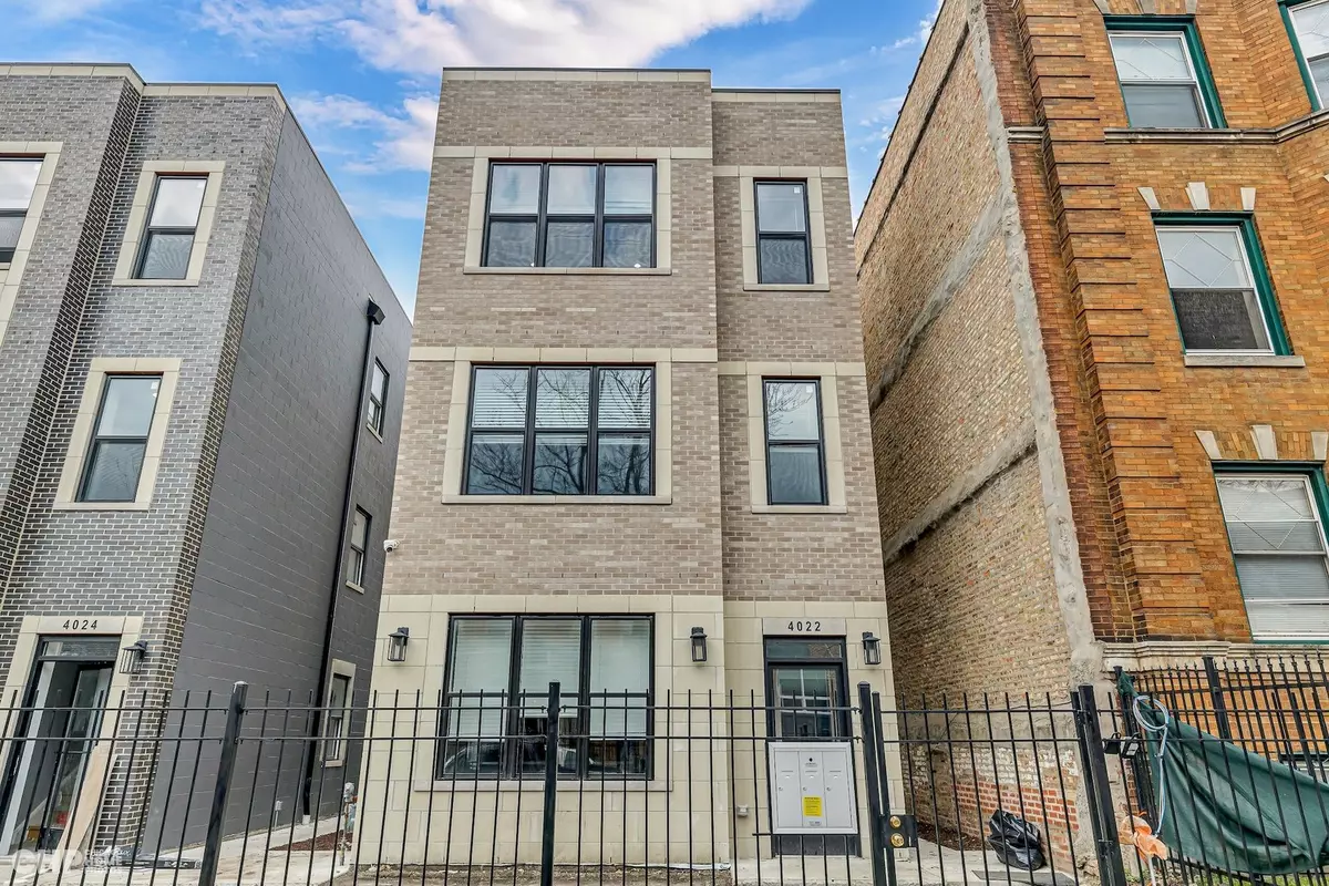 Chicago, IL 60653,4024 S Calumet Avenue #3