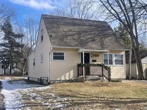 Naperville, IL 60540,316 N Loomis Street