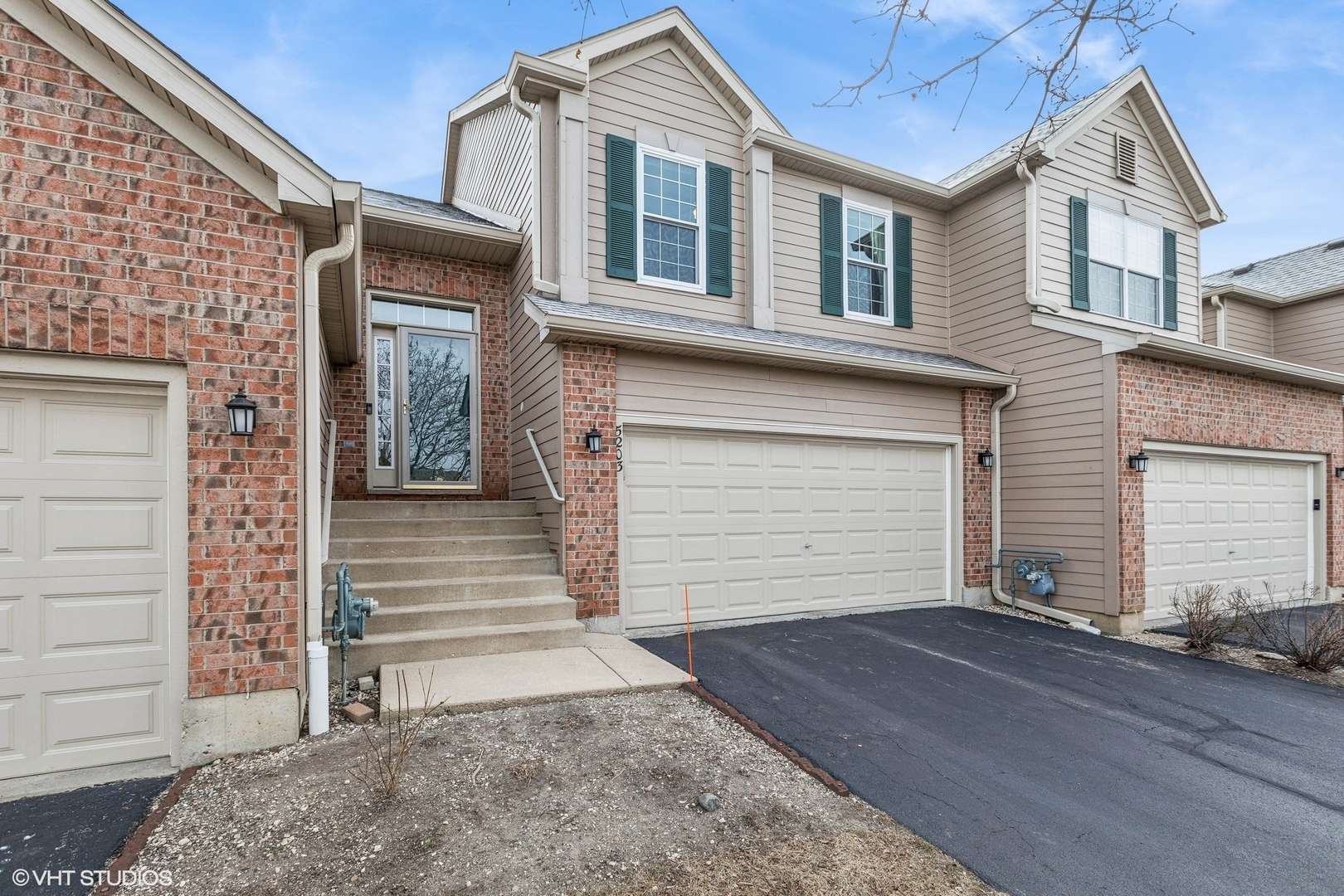 5203 Cobblers Crossing #5203,  Mchenry,  IL 60050