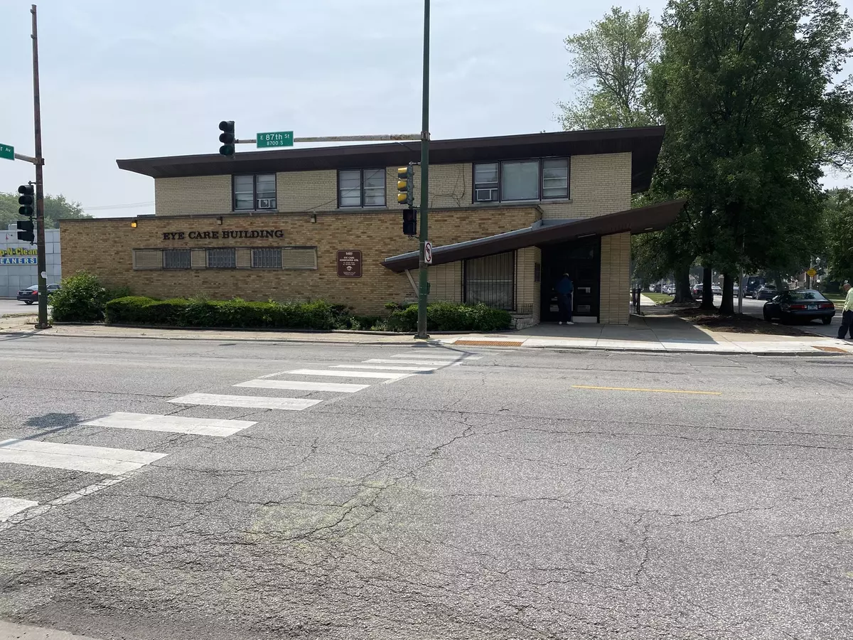 Chicago, IL 60619,1401 E 87th Street