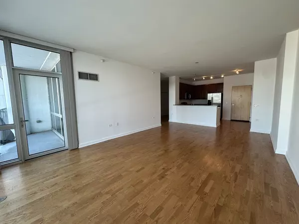 Chicago, IL 60616,1629 S Prairie Avenue #807