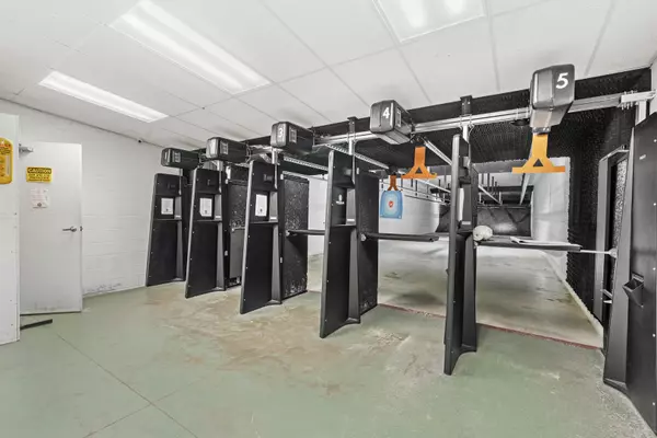 Momence, IL 60954,110 Gladiolus Street