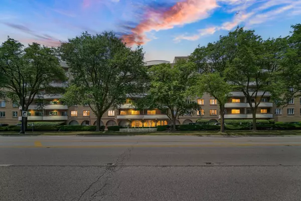 Lincolnwood, IL 60712,6400 N Cicero Avenue #213