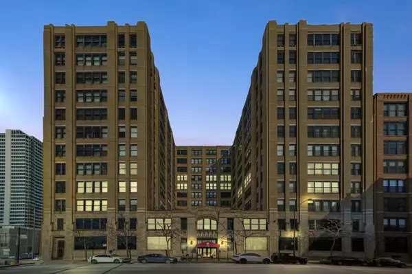 728 W Jackson Boulevard #324, Chicago, IL 60661