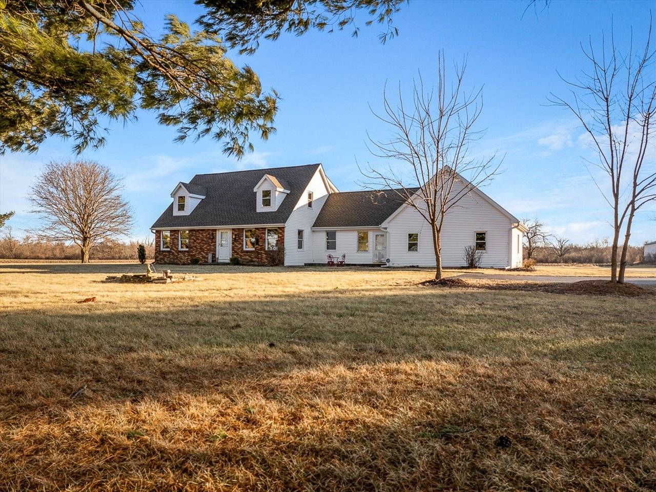 Garden Prairie, IL 61038,7101 LAWRENCEVILLE Road