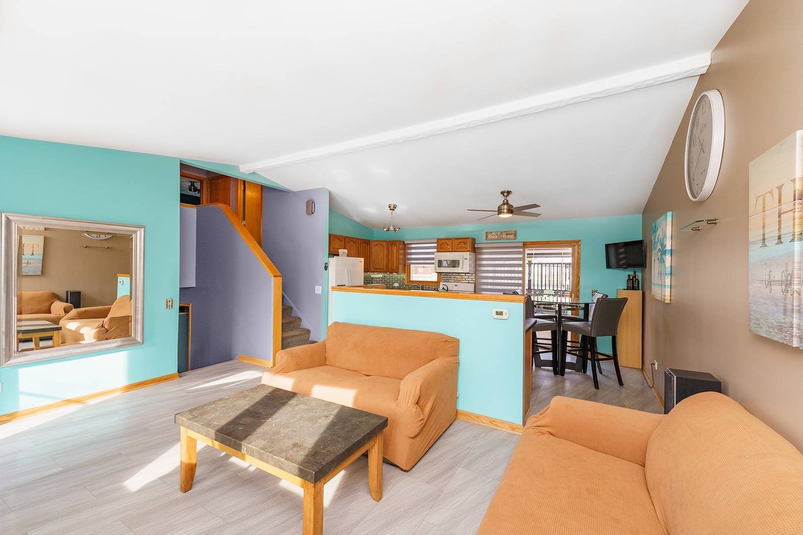 Lindenhurst, IL 60046,2410 Plum Tree Road