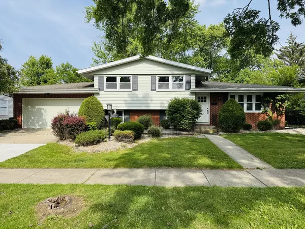 Lansing, IL 60438,18947 Ridgewood Avenue