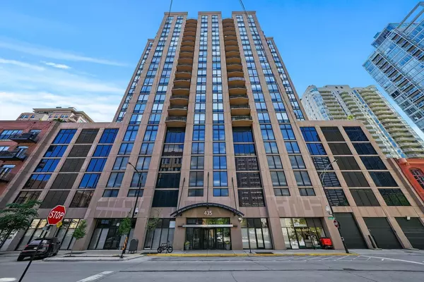 435 W ERIE Street #1906, Chicago, IL 60654