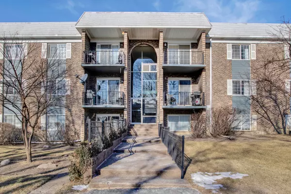 1525 N Windsor Drive #304, Arlington Heights, IL 60004