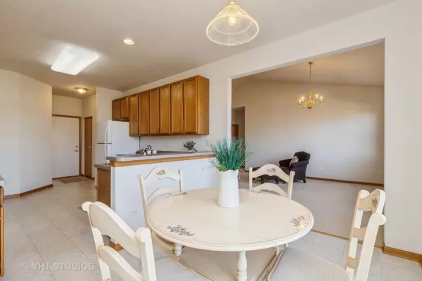 Grayslake, IL 60030,2318 Ashbrook Lane