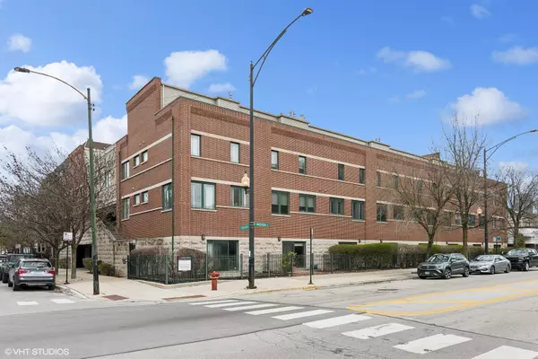 Chicago, IL 60607,1 N Bishop Street #6