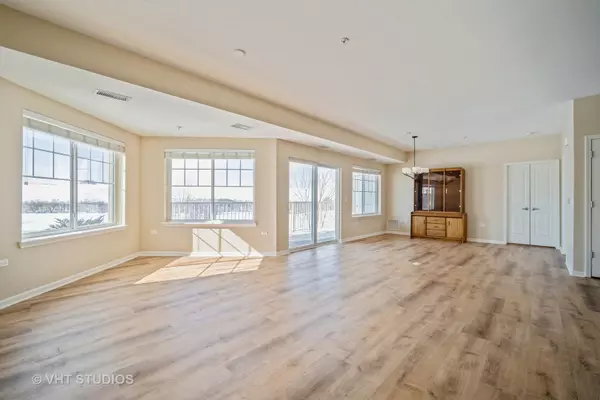 Northbrook, IL 60062,2220 Founders Drive #210