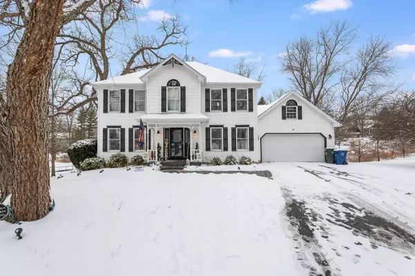 Algonquin, IL 60102,900 Susan Court