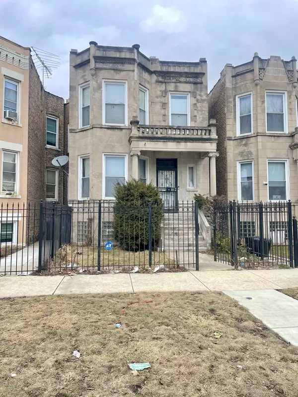 5038 W Fulton Street, Chicago, IL 60644