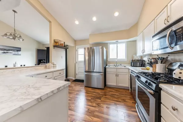 Mount Prospect, IL 60056,1411 N Park Drive