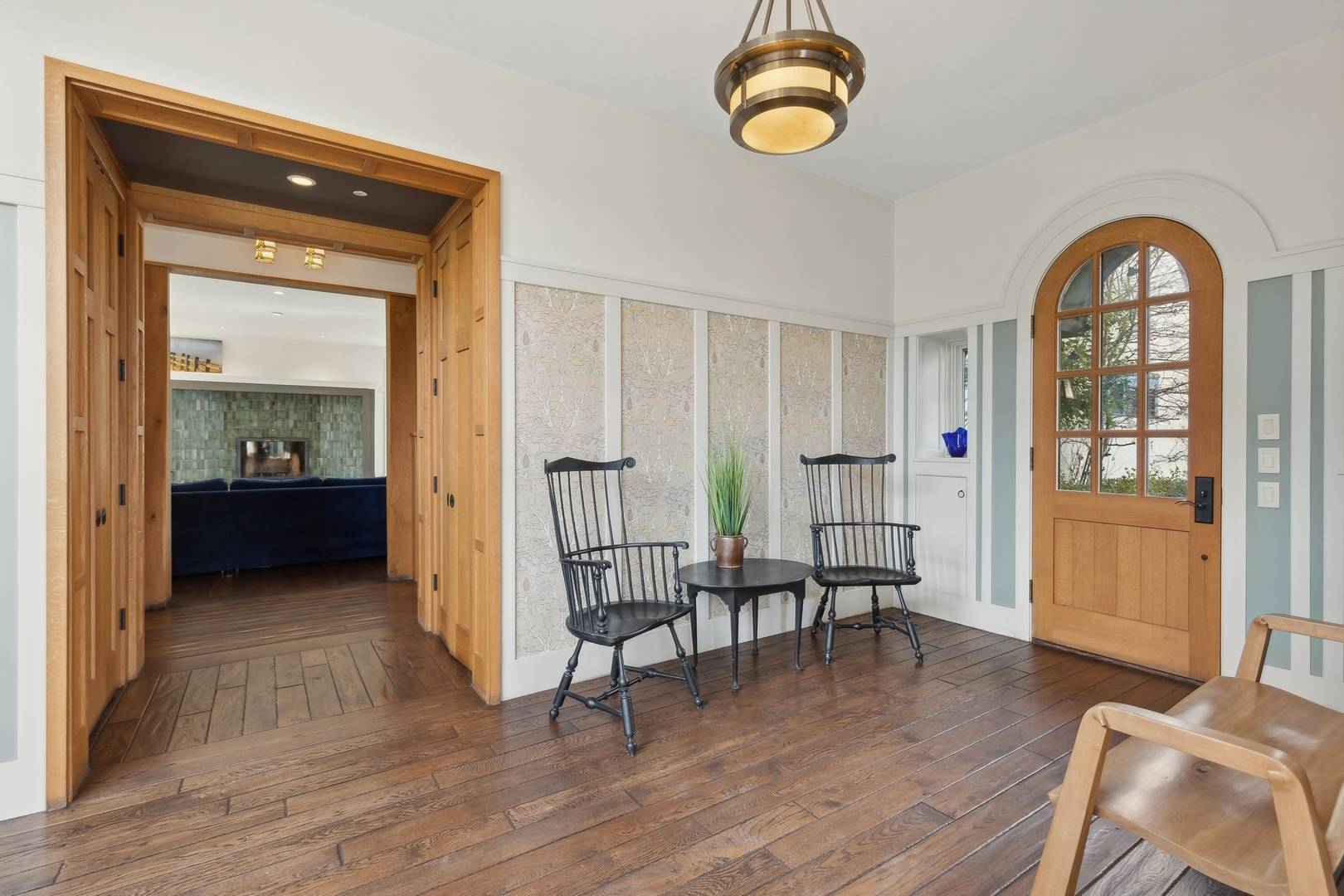 Lake Bluff, IL 60044,300 E Blodgett Avenue