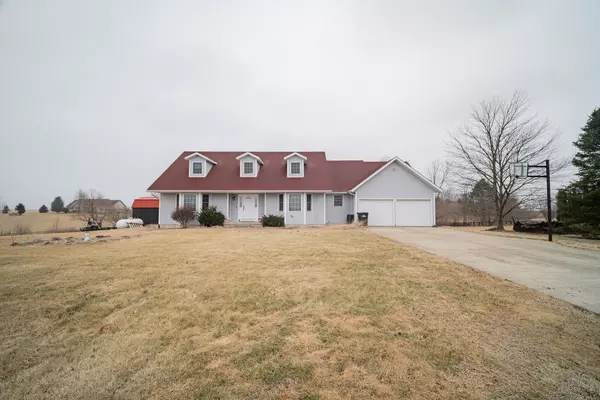 Clinton, IL 61727,8401 Idlewood Road