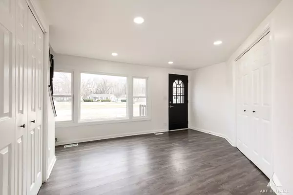 Dekalb, IL 60115,927 Seaman Avenue