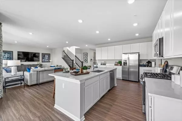 Algonquin, IL 60102,356 West Point Circle