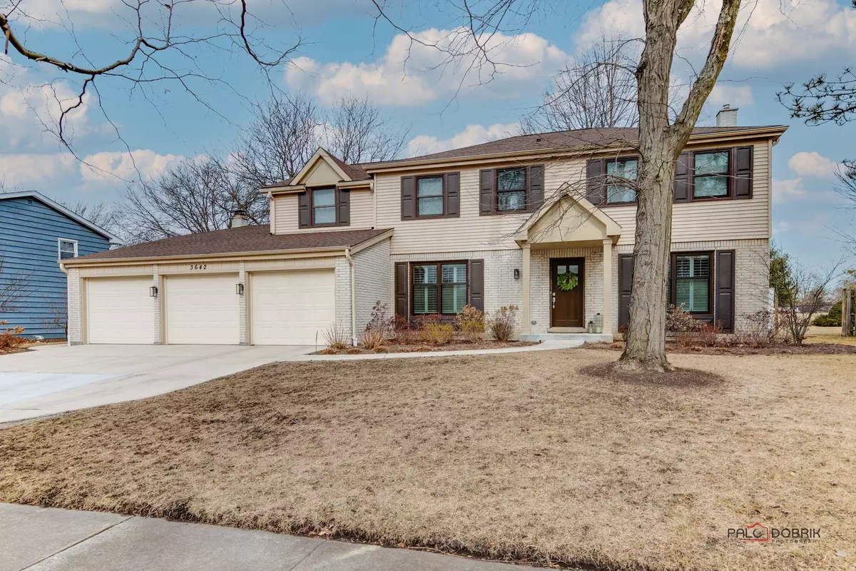 Northbrook, IL 60062,3642 Russett Lane