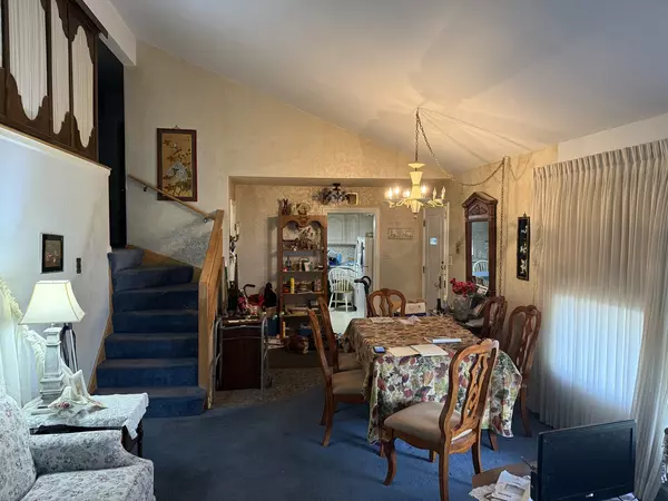 Lincolnwood, IL 60712,6750 N Kostner Avenue