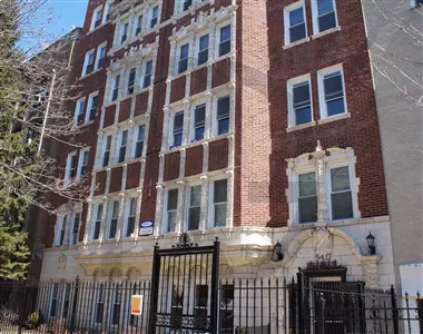 5417 N Kenmore Avenue #410, Chicago, IL 60640