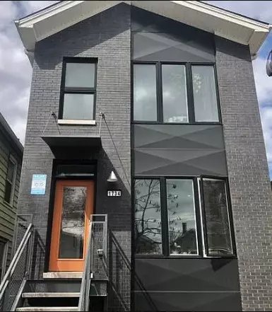 Chicago, IL 60608,1734 W CULLERTON Street