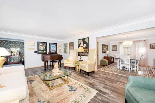 Addison, IL 60101,411 N Cardinal Avenue