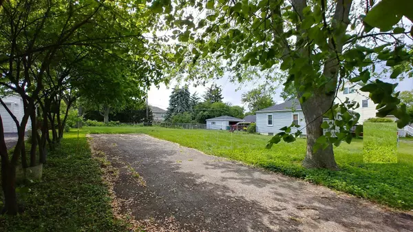 Westmont, IL 60559,236 N Warwick Avenue