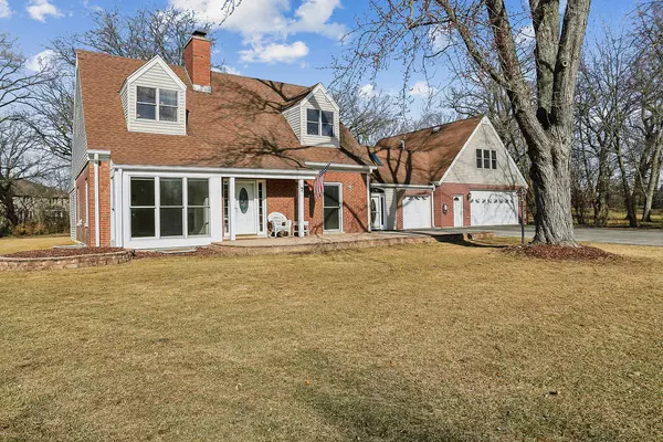 Lemont, IL 60439,7 Mirta Circle