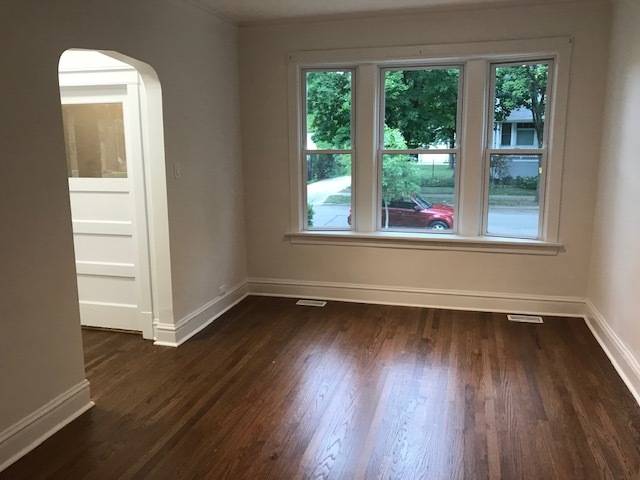 Chicago, IL 60630,4419 N Kildare Avenue #1