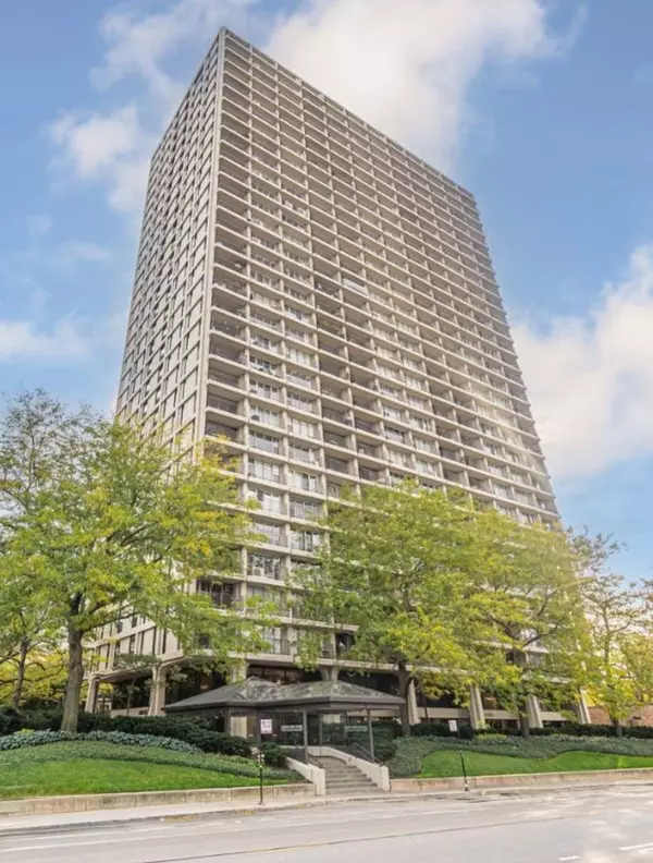 1960 N Lincoln Park West #611, Chicago, IL 60614