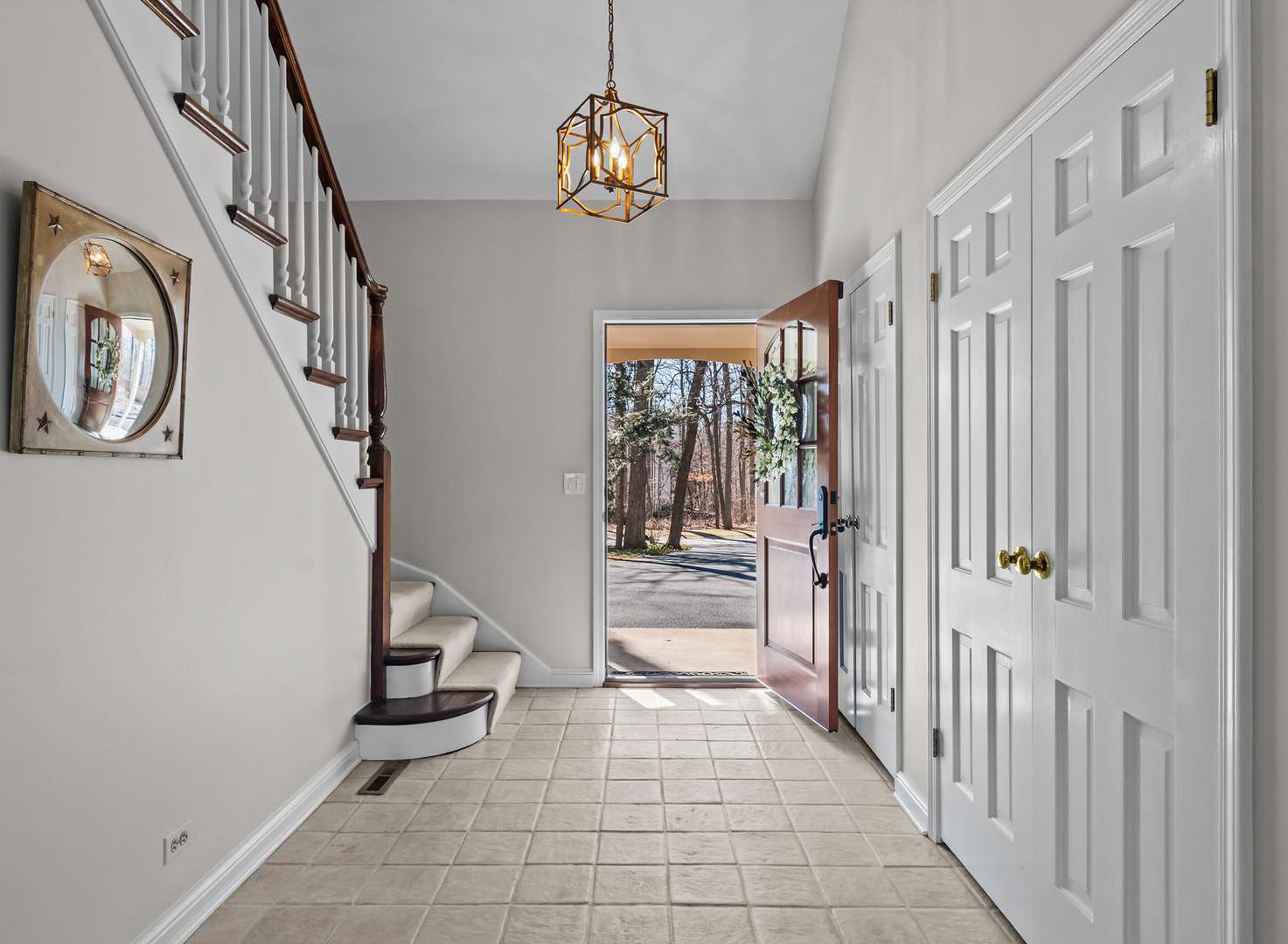 Lake Bluff, IL 60044,500 Forest Cove Road