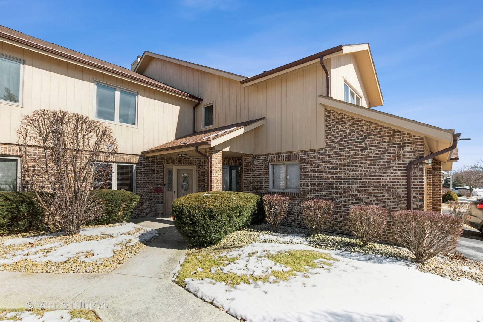 8950 Silverdale Drive #7A, Orland Park, IL 60462
