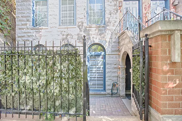364 W Huron Street #A,  Chicago,  IL 60654