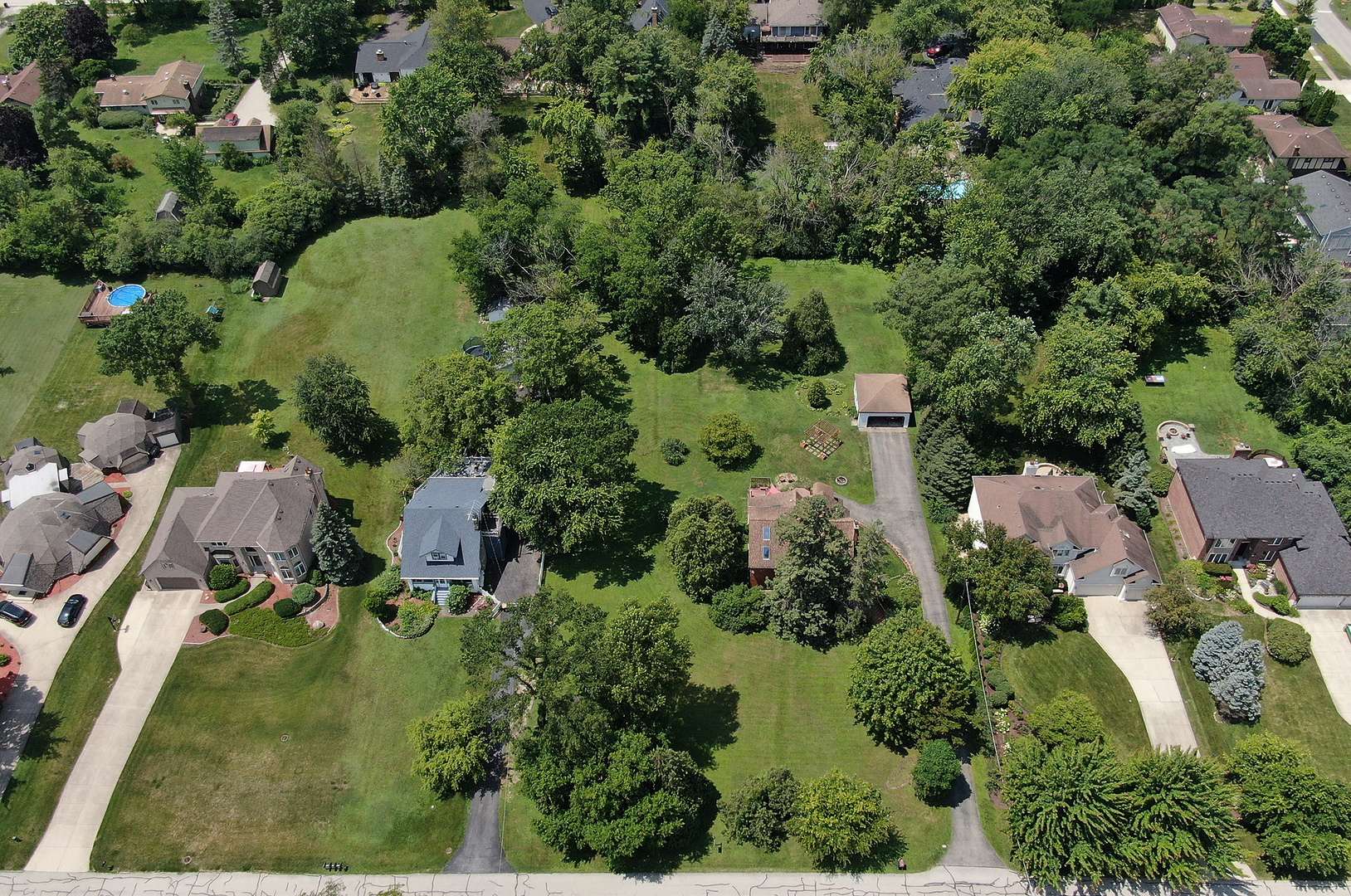 Willowbrook, IL 60527,6136 Bentley Avenue