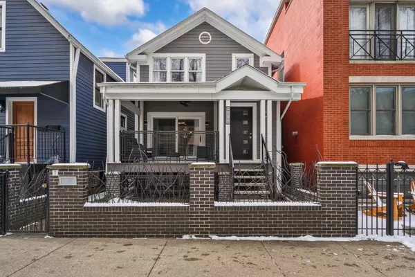 2706 N Wilton Avenue, Chicago, IL 60614